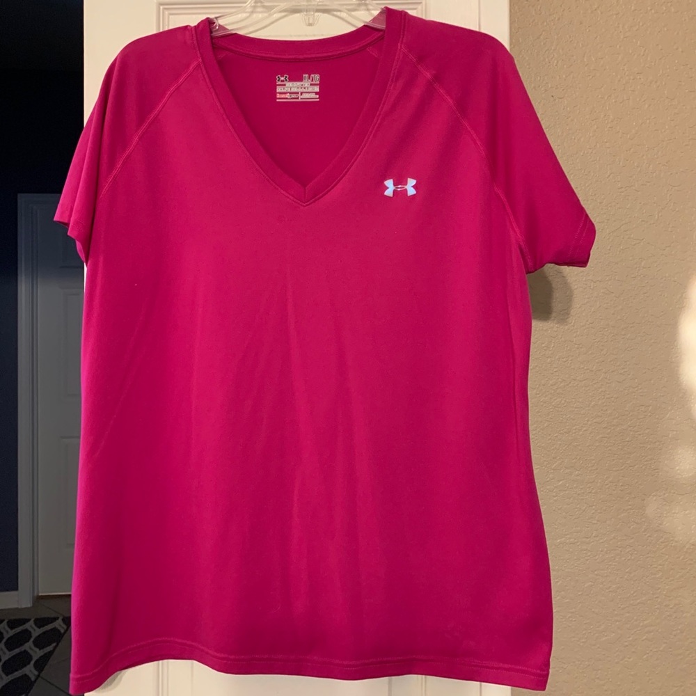 Workout short sleeve shirt moisture wicking